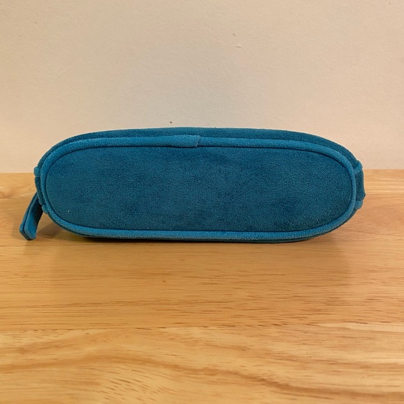 La Mer Teal Faux Suede Cosmetic Bag - Picture 3 of 11